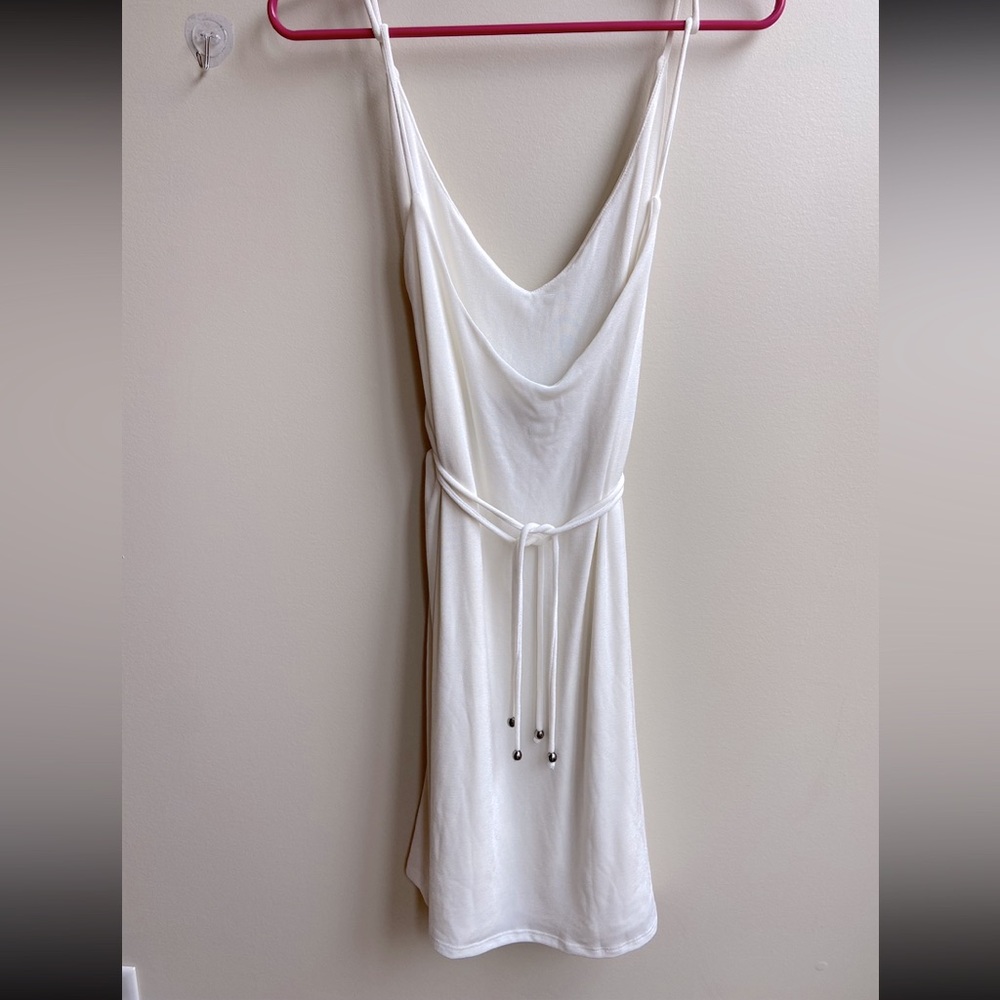 Lulu’s white mini dress size XL